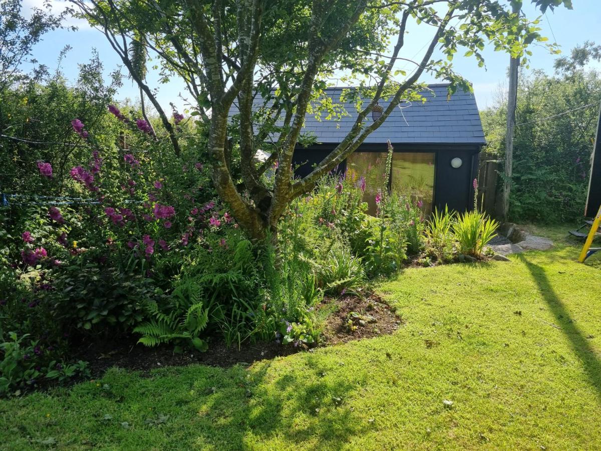 Hallegan Annexe With Private Garden And Woodland Camborne Exterior foto